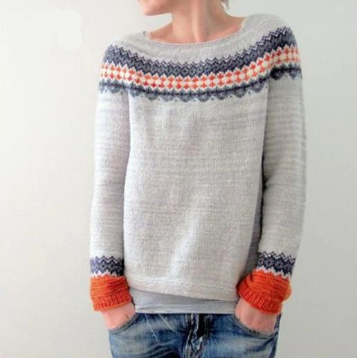 Damski sweter z dzianiny z nordyckim wzorem - ciepły i stylowy zimowy look 2
