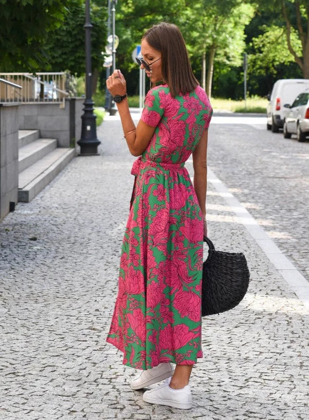 elegancka-sukienka-z-miekkiego-materialu-komfort-i-styl-na-kazda-okazje4