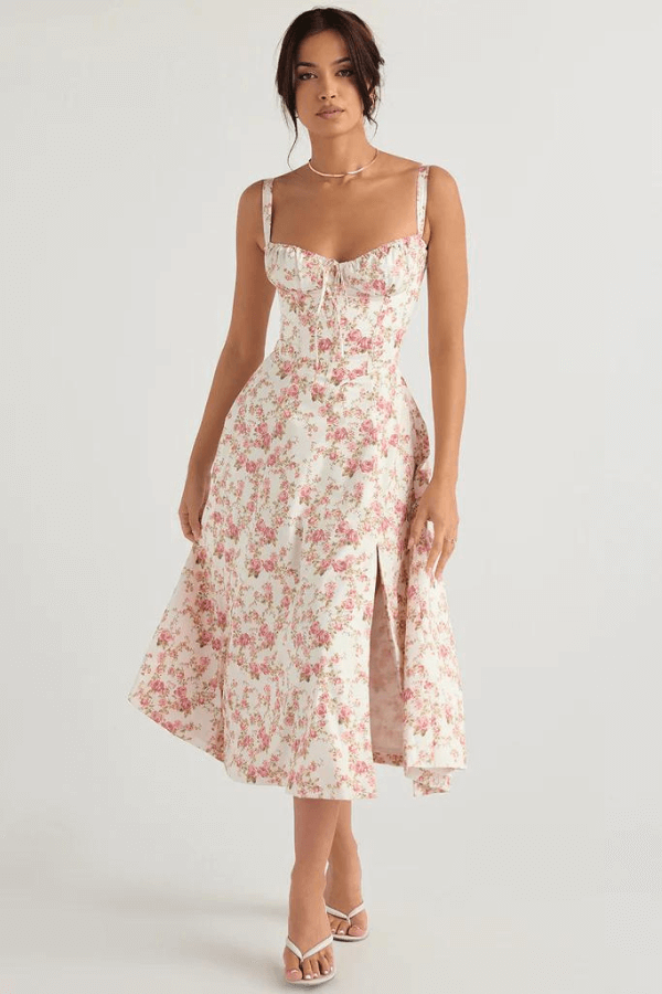 Romantyczna sukienka damska z kwiatowym wzorem – Feminine Chic