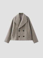 ALBA | PŁASZCZ DAMSKI | SZEROKIE KLAPKI I KLASYCZNA ELEGANCJA 1