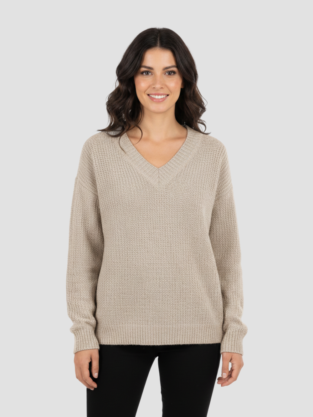 ALTHEVIA | DAMSKI SWETER Z DEKOLTEM W SEREK – MIĘKKA TEKSTURA I ELEGANCKA WSZECHSTRONNOŚĆ 0