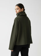 AMARIS | BLUZKA Z WYSOKIM KOŁNIERZEM – WSPÓŁCZESNA ELEGANCJA I NATURALNY KOMFORT 2