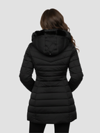 AVERLUNA | DŁUGI PŁASZCZ DAMSKI – MIĘKKA PODSZEWKA I WYRAFINOWANY STYL 2