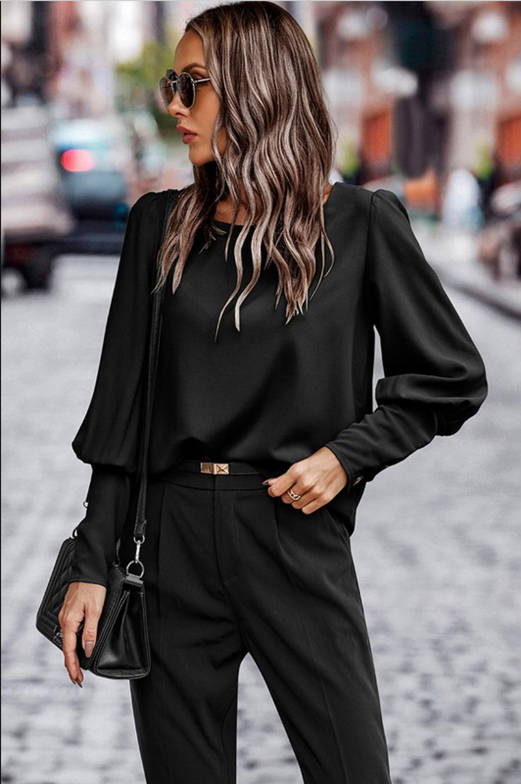 Bluzka-bluzka-bluzka ze stylową elegancją