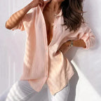 Bluzka damska – Athanasios o eleganckiej formie i codziennym komforcie