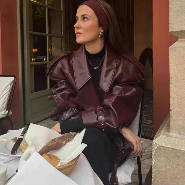 Burgundowa, oversize'owa kurtka damska 1