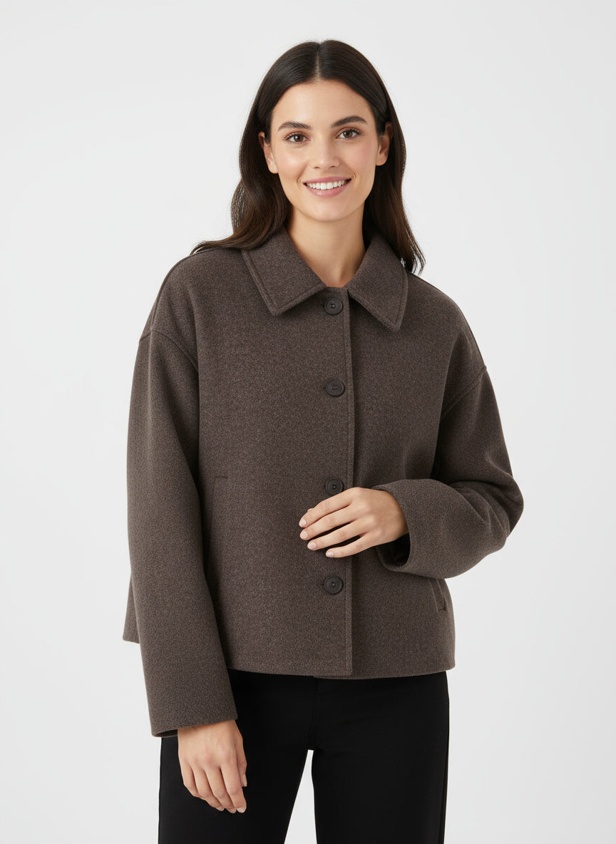 CAMILA | PŁASZCZ DAMSKI | KRÓTKI KROJ I MINIMALISTYCZNA ELEGANCJA 0