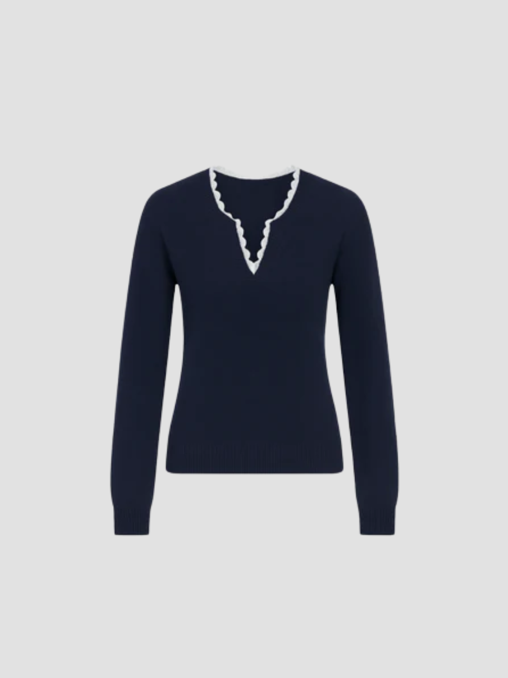 CLARA | SWETER DAMSKI | PRĄŻKOWANE DETALE I PONADCZASOWY STYL 1