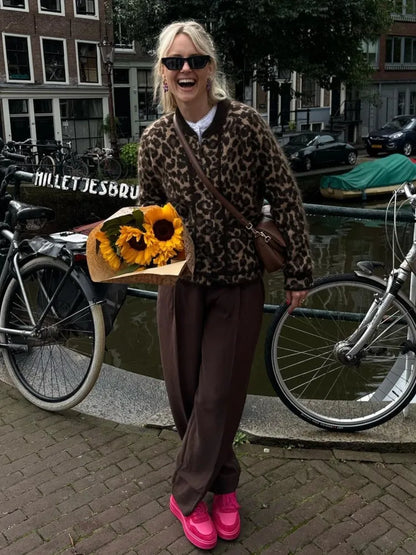 Damen Strick-Cardigan mit Leopardenmuster – Trendige Knopfjacke für den Alltag