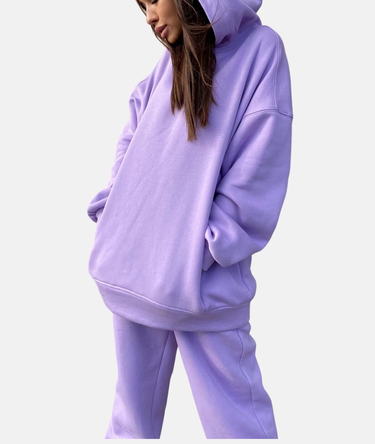 Damska bluza oversize z kapturem i dres typu jogger - dwuczęściowy zestaw do noszenia na co dzień