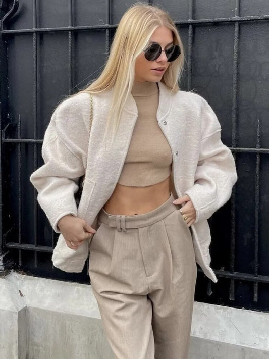 Damska oversizowa kurtka wełniana bez kołnierza - minimalistyczna kurtka przejściowa na jesień i zimę