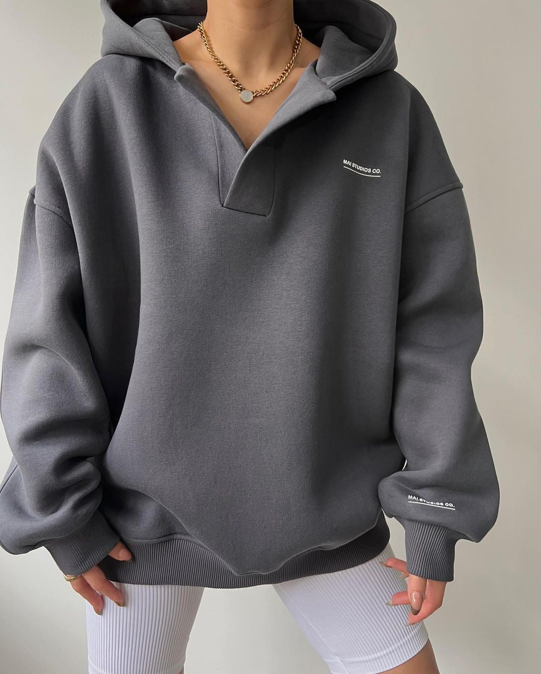 Damski Oversize Hoodie – Luźny i Nowoczesny Wygląd