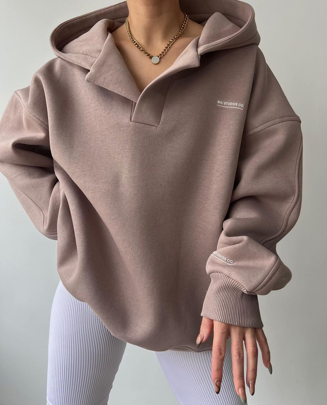 Damski Oversize Hoodie – Luźny i Nowoczesny Wygląd