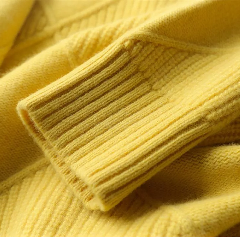 Damski Sweter – Geometryczna elegancja na chłodne dni