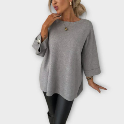 Damski Sweter Oversize z Guzikami – Elegancja i Komfort