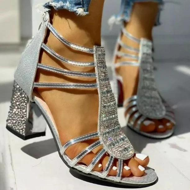 Damskie Sandały – Elegancja i komfort na każdą okazję