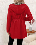 Dwustronny płaszcz z kapturem i nadrukiem w panterkę 2