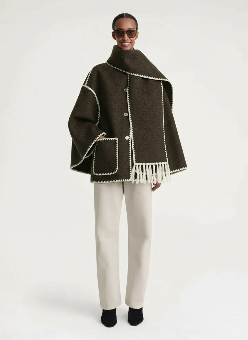 ÉMORINE | KURTKA PELERYNOWA – PONADCZASOWA WYRAFINOWANA I WSPÓŁCZESNE CIEPŁO 6