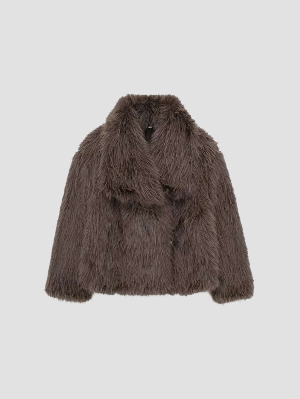 EVELINA | KURTKA PLUSZOWA – WSPÓŁCZESNY LUKSUS I WYRAFINOWANE CIEPŁO 1