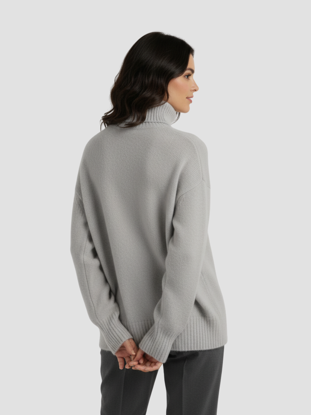 EVELISSE | SWETER DAMSKI – OTULAJĄCA MIĘKKOŚĆ I WYRAFINOWANY STYL 8