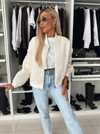 Hazel | Modna damska pikowana kurtka z zamkiem z przodu 1