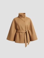 ISALÈNE | PŁASZCZ Z WYSOKIM KOŁNIERZEM – MIEJSKA WYRAFINOWANA STYL I PONADCZASOWY STYL 7