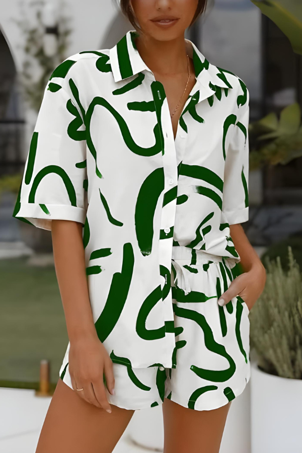 Kobieta Koszulka Krótki Rękaw i Szorty w Abstrakcyjny Wzór, Luźny Krój, Lekka Tkanina, Idealna na Lato