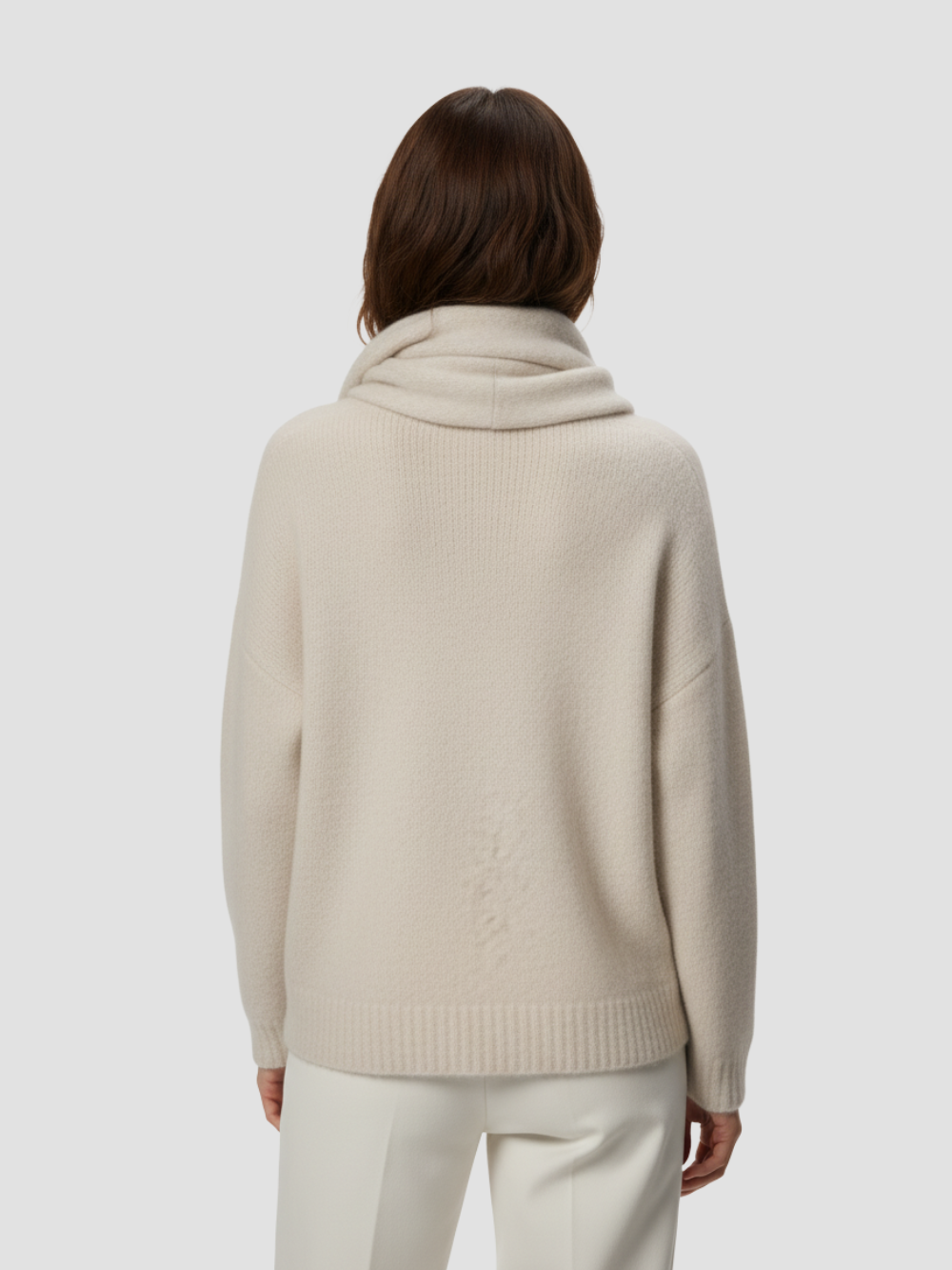 LIRIENNE | SWETER DAMSKI Z SZALIKIEM – WYRAFINOWANY STYL I NATURALNY RUCH POD KOŁDĄ 5