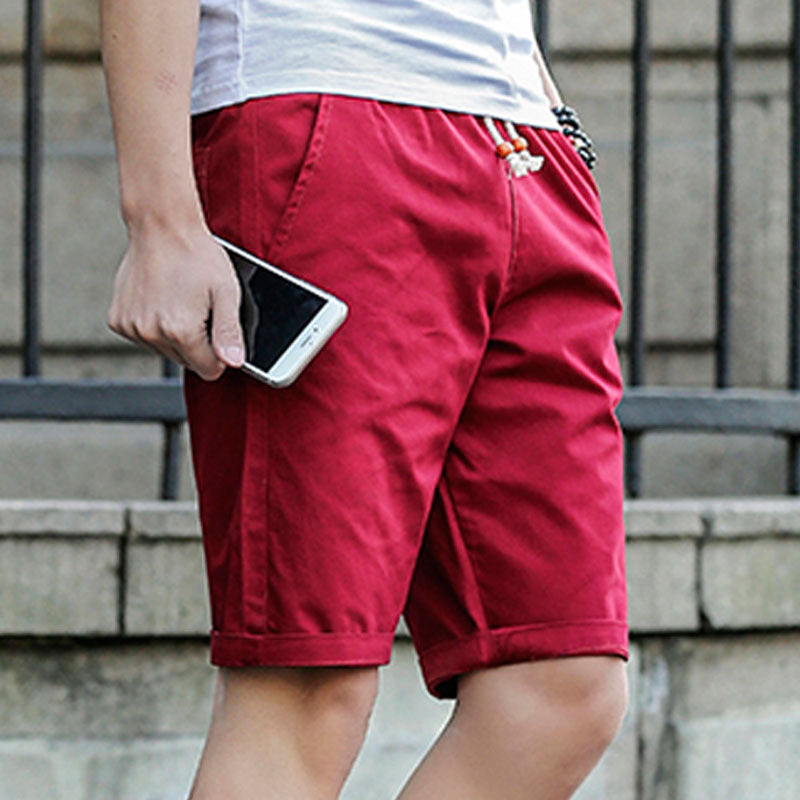 Lekkie szorty męskie z regulowanym sznurkiem – wygodne szorty męskie na ciepłe dni, wykonane z wysokiej jakości materiału.