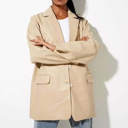 Marynarka damska – Wyrazisty kształt i subtelny połysk 4