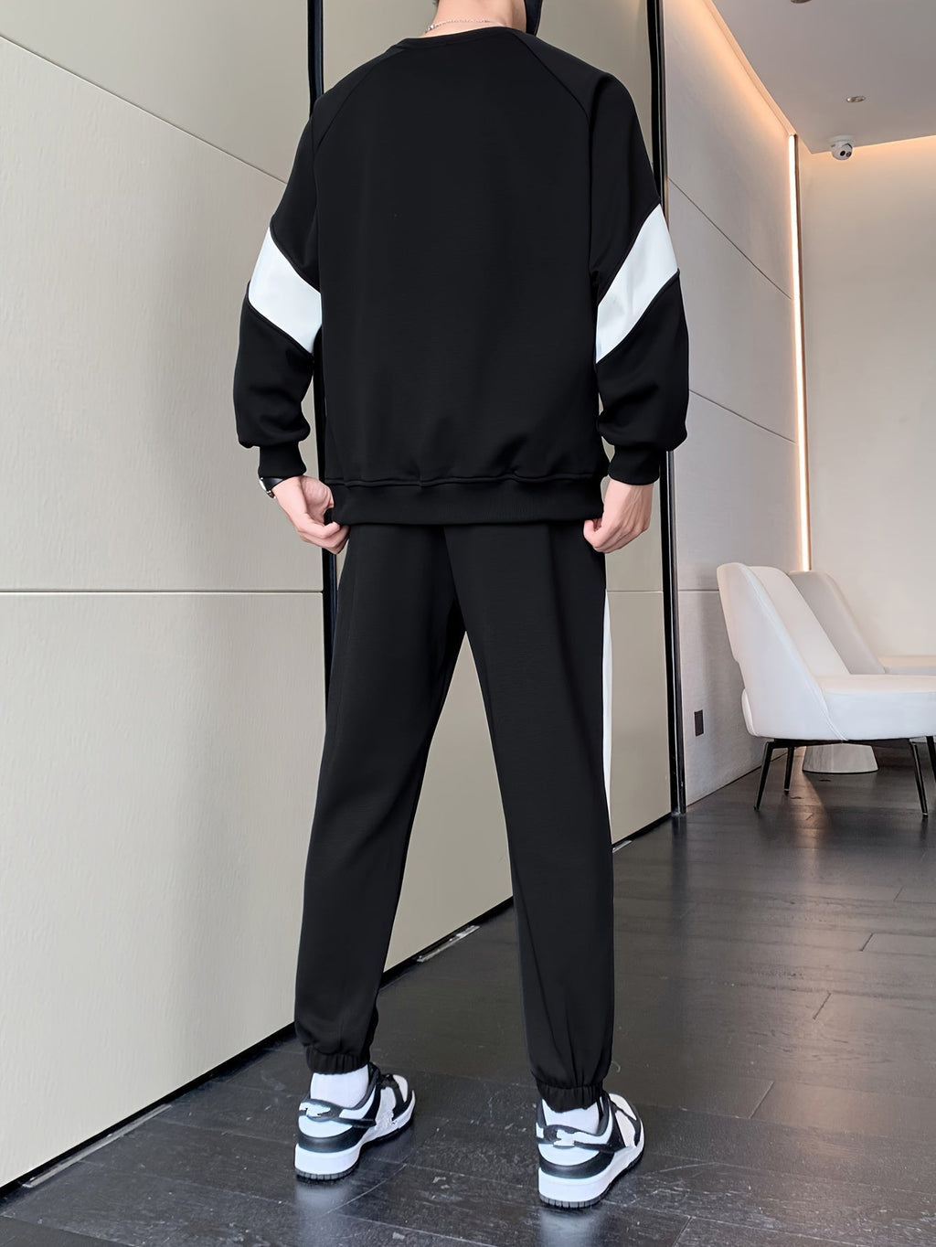 Męski Dres – Styl i komfort na każdy dzień