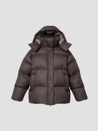 NAÉLLE | KURTKA DAMSKA – KOMFORT, OBJĘTOŚĆ I MIEJSKA ELEGANCJA 1