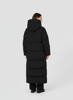 NOARA | DŁUGI PŁASZCZ DAMSKI Z PIKOWANIEM – CIEPŁA ELEGANCJA I NOWOCZESNA OCHRONA 2