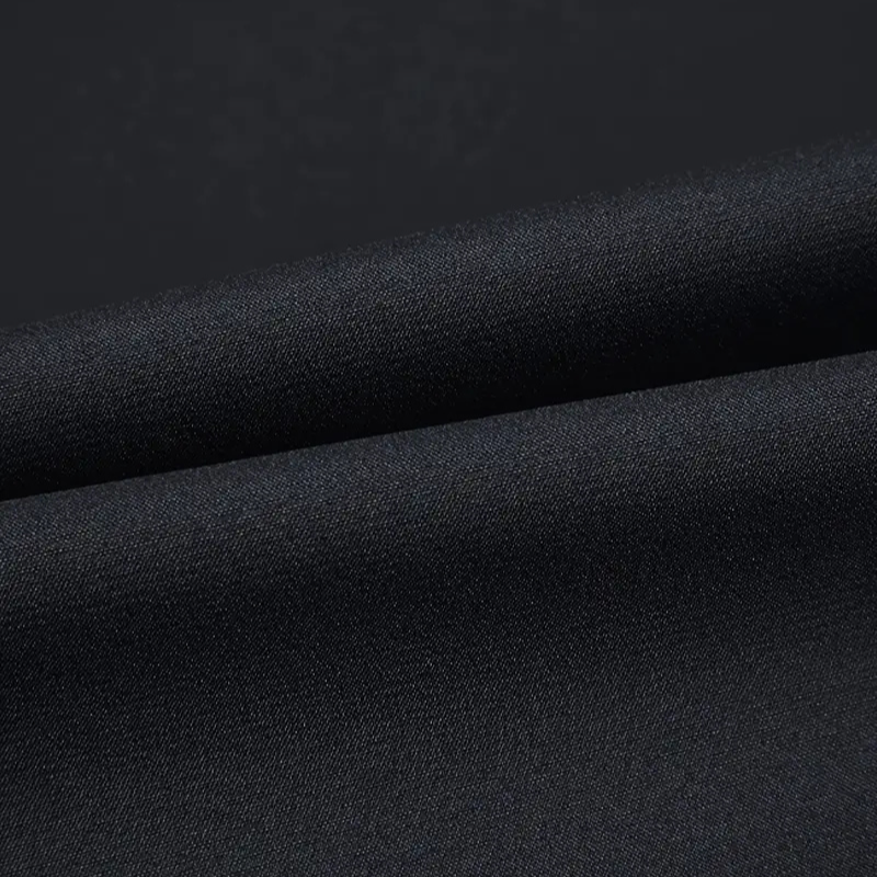 Płaszcz biznesowy o dopasowanym kroju dla mężczyzn 8