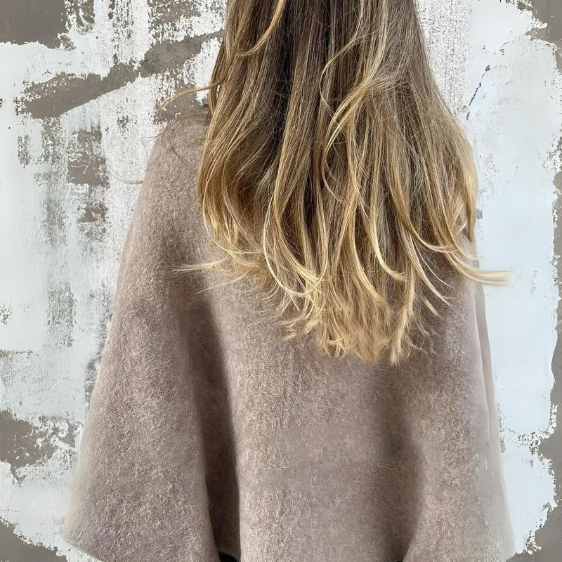 Przytulny krótki płaszcz dla kobiet 2