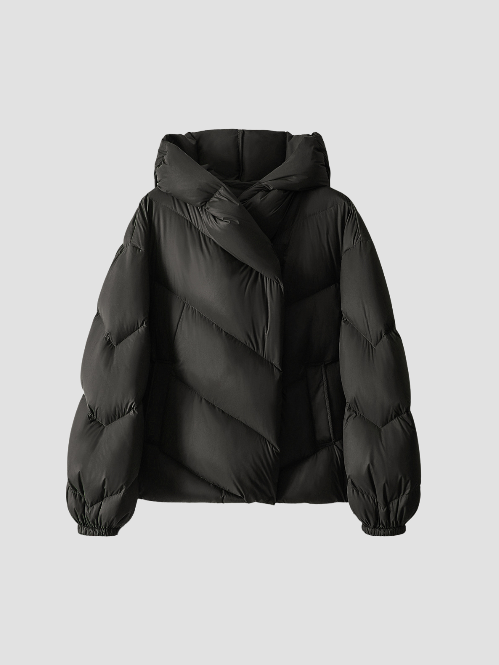 SELVYA | KRÓTKI PIKOWANY PŁASZCZ DLA DAMSKICH – NOWOCZESNE CIEPŁO I KOBIECY DESIGN 5