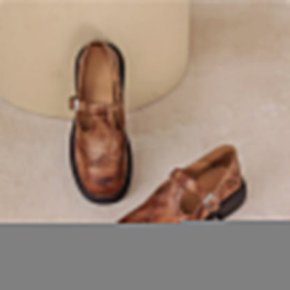 Skórzane buty typu Mary Janes marki Risla 2