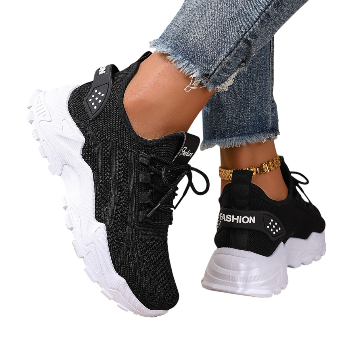 Sneakersy damskie – sportowy styl i wygoda na co dzień