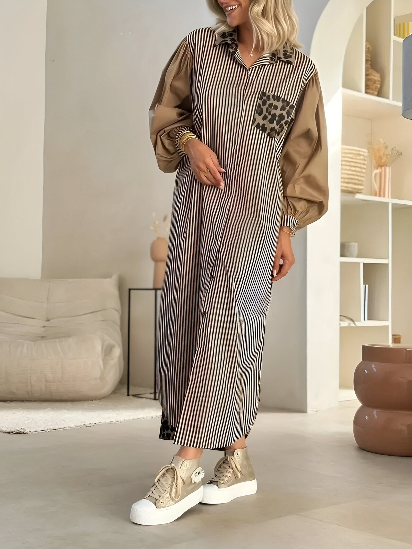 Sukienka Baila dla Dziewczynek – Z Kocim Motywem i Urokiem