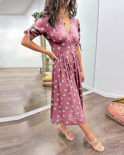 Sukienka midi w groszki damska – rozkloszowana, z guzikami z przodu 7