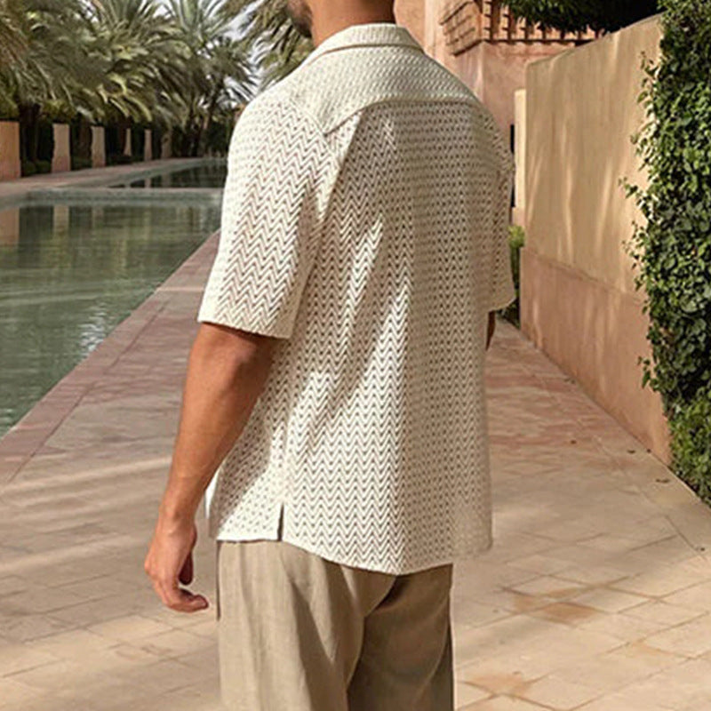 Sweter z krótkim rękawem – styl i lekkość na ciepłe dni