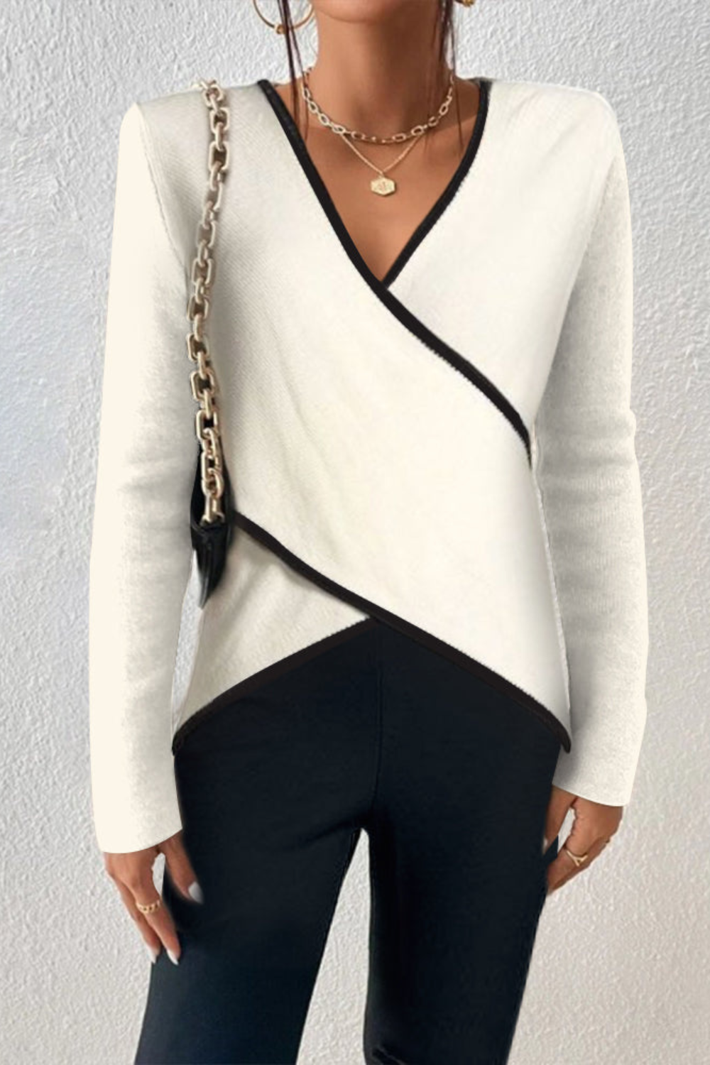 Sweter kopertowy z dekoltem w serek dla kobiet 0