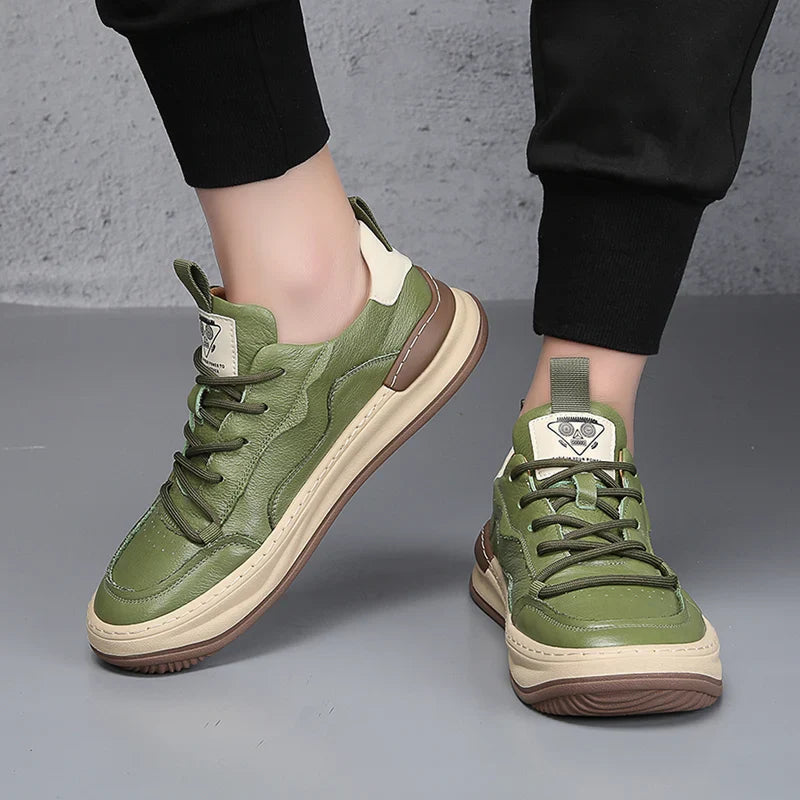 Sznurowane niskie trampki dla mężczyzn 6