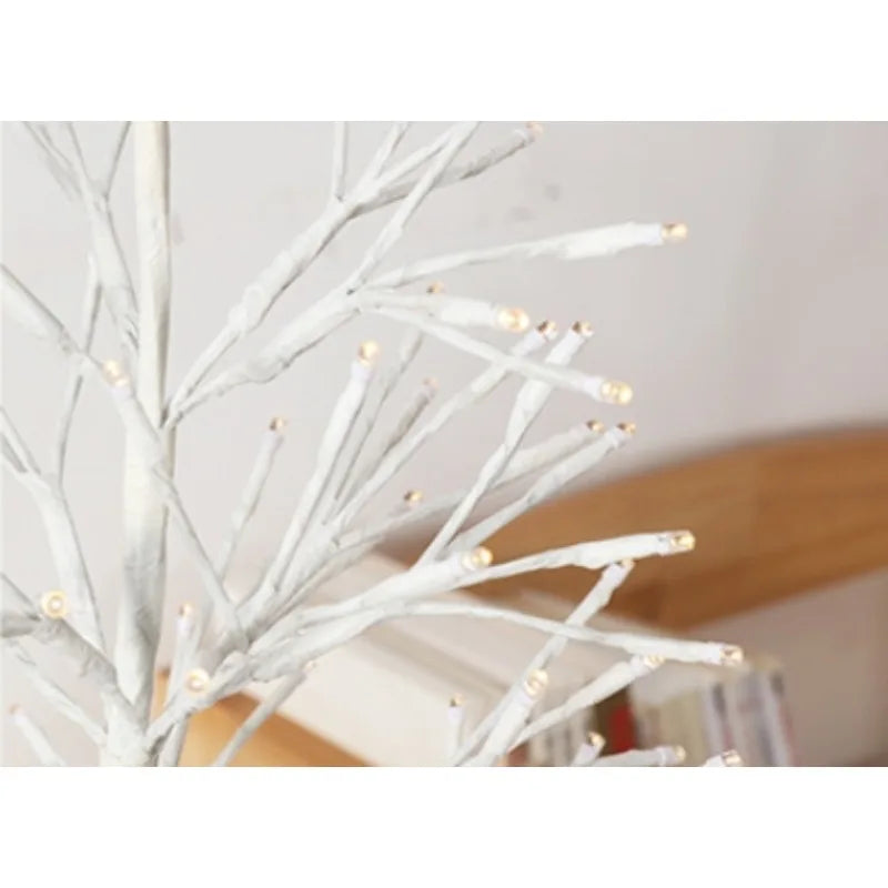 Sztuczna choinka LED (1,5 m) – ciepłe białe światło, dekoracja ogrodowa 5