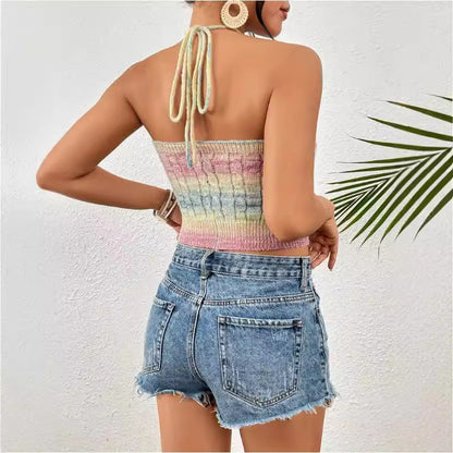 Top crop halter – stylowy krój i letni charakter