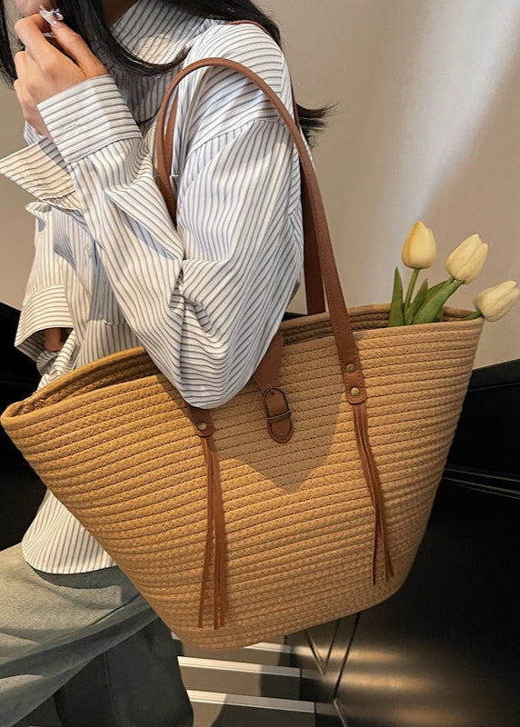 Torba damska shopper – styl oversize z eleganckim detalem
