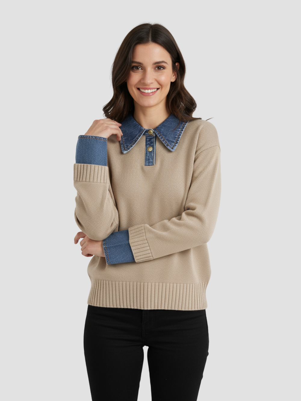 YSANDRA | SWETER DAMSKI Z DŻINSOWYMI DETALAMI – NATURALNY KOMFORT I MIEJSKI WYRÓŻNIENIE 9