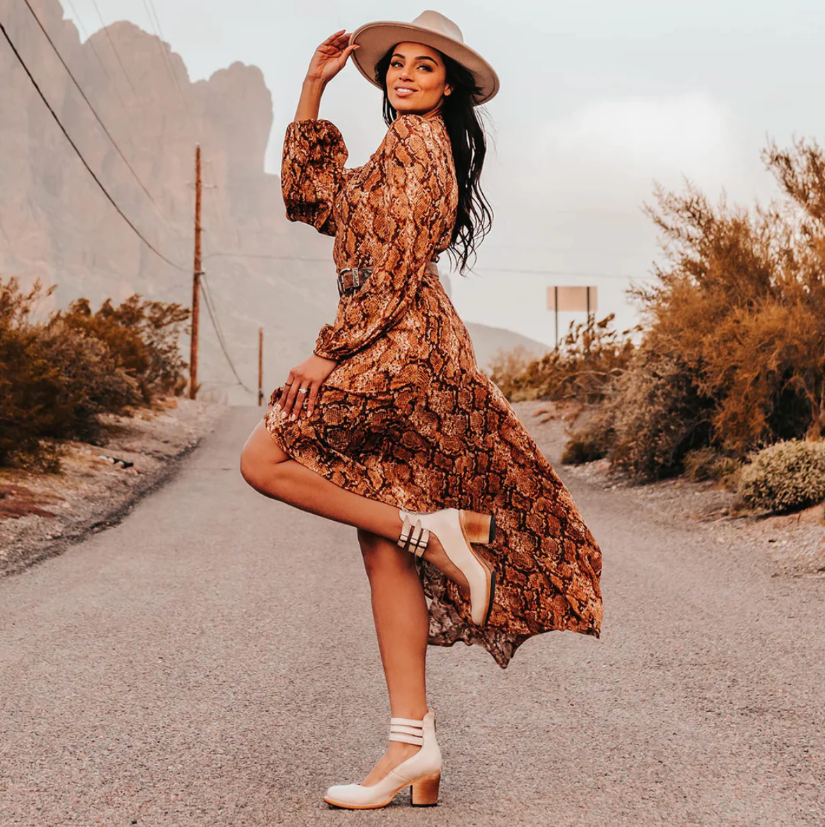 Zoey - Skórzane obcasy w stylu vintage elegancji 3