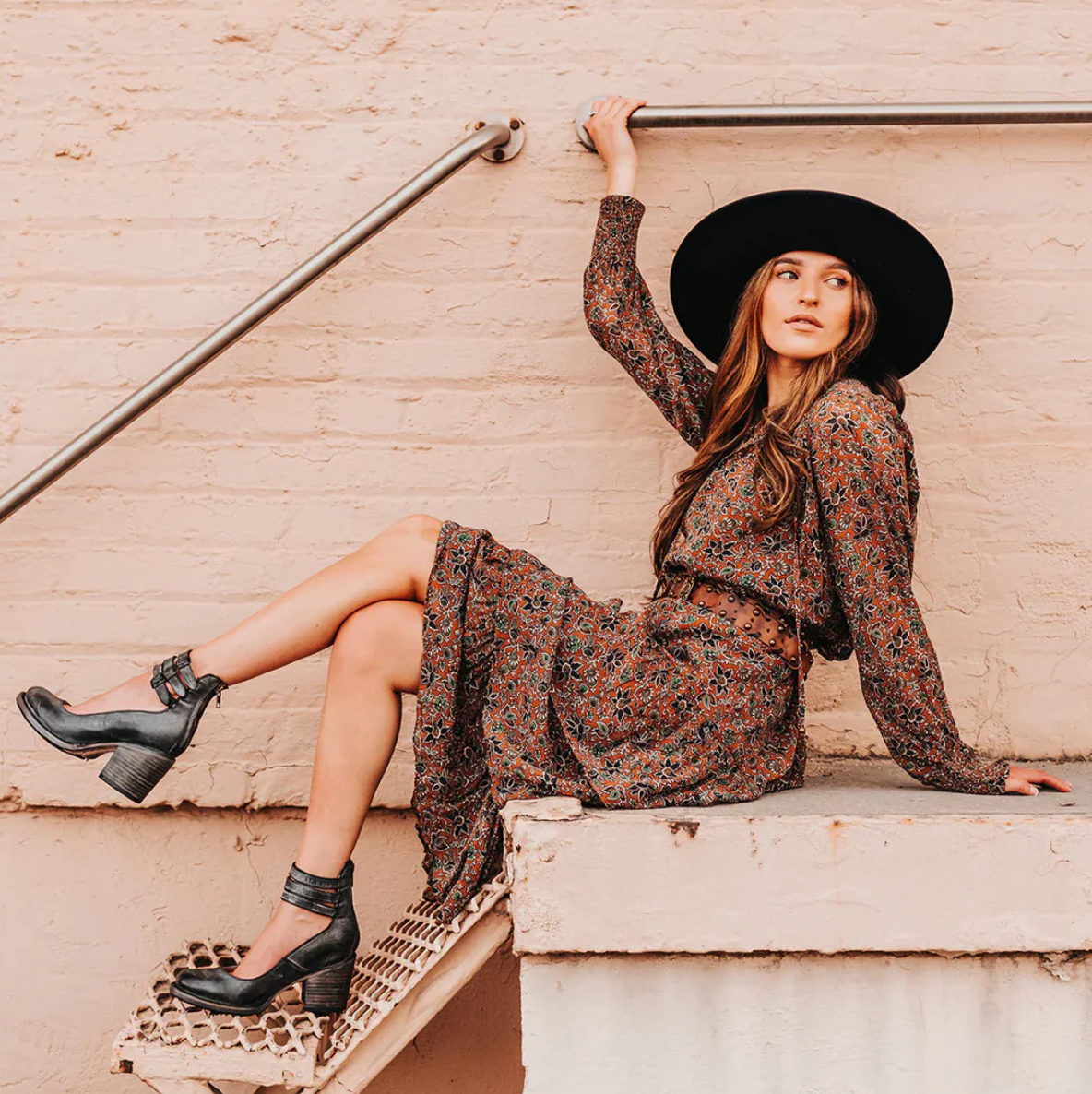 Zoey - Skórzane obcasy w stylu vintage elegancji 5