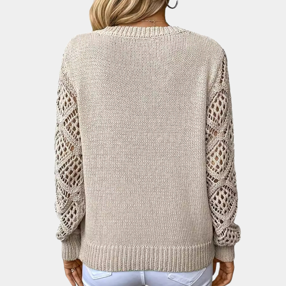 Damski sweter dzianinowy z dekoltem w serek i koronkowymi rękawami – elegancja i komfort